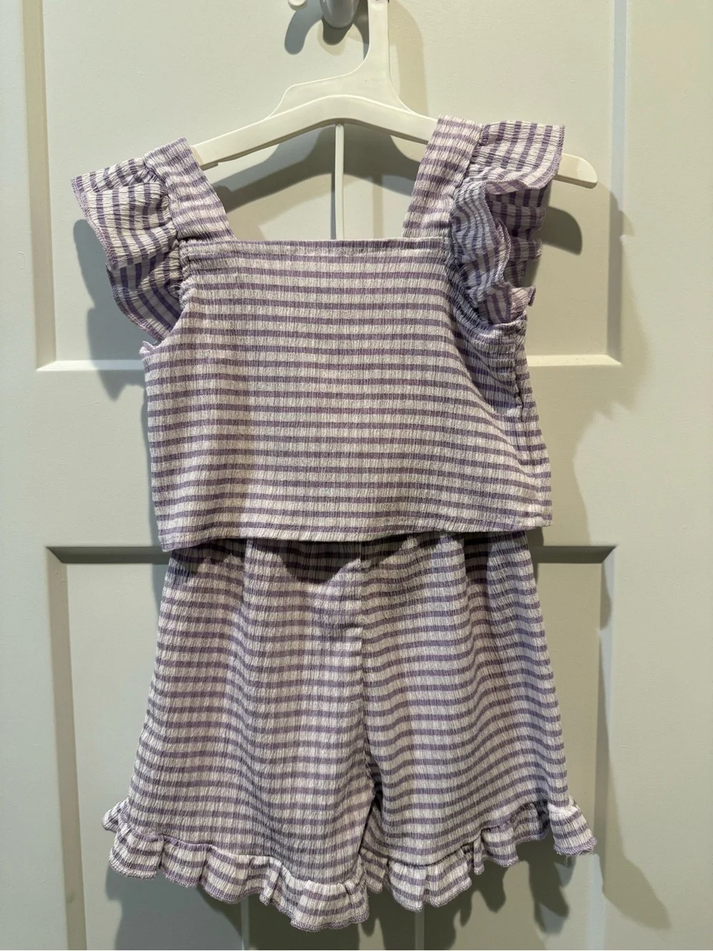 Girls' Purple Striped Ruffle Short Set - Kids Bottoms